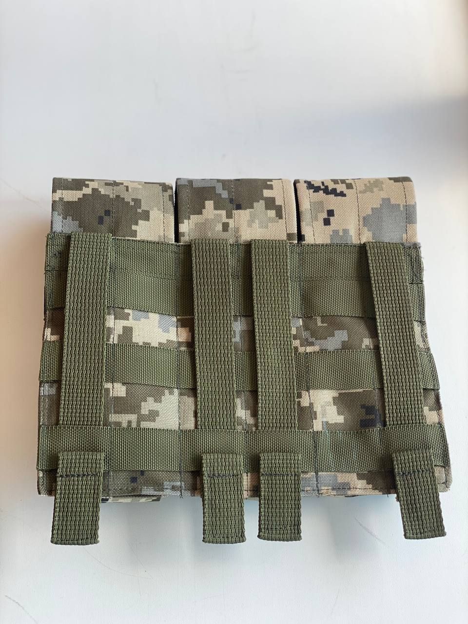 потрійний підсумок під магазини АК піксель