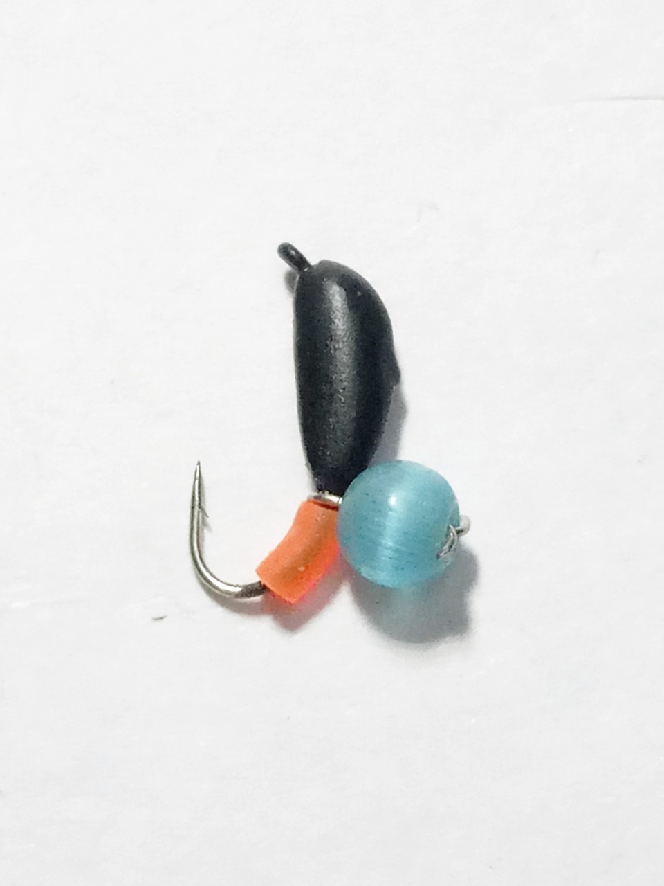 Мормишка Банан ризький з вушком 2,5mm 0,40g BL котяче око блакитне вольфрам Stream