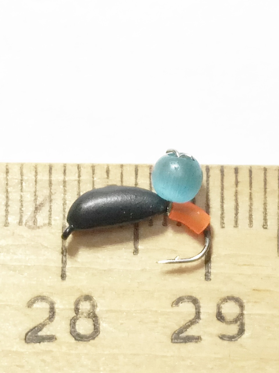 Мормишка Банан ризький з вушком 2,5mm 0,40g BL котяче око блакитне вольфрам Stream - Зображення 2