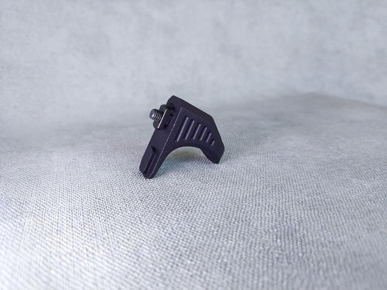 Комплект ручка з інтерфейсом M-LOK + упор під палець - Зображення 8
