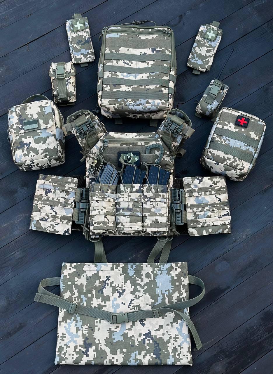 Плитоноска швидкого скидання GEN.9 + 8 підсумків та Каремат Піксель